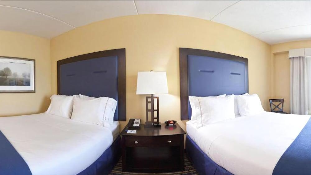 Holiday Inn Express & Suites Wilmington-Newark By Ihg Bagian luar foto