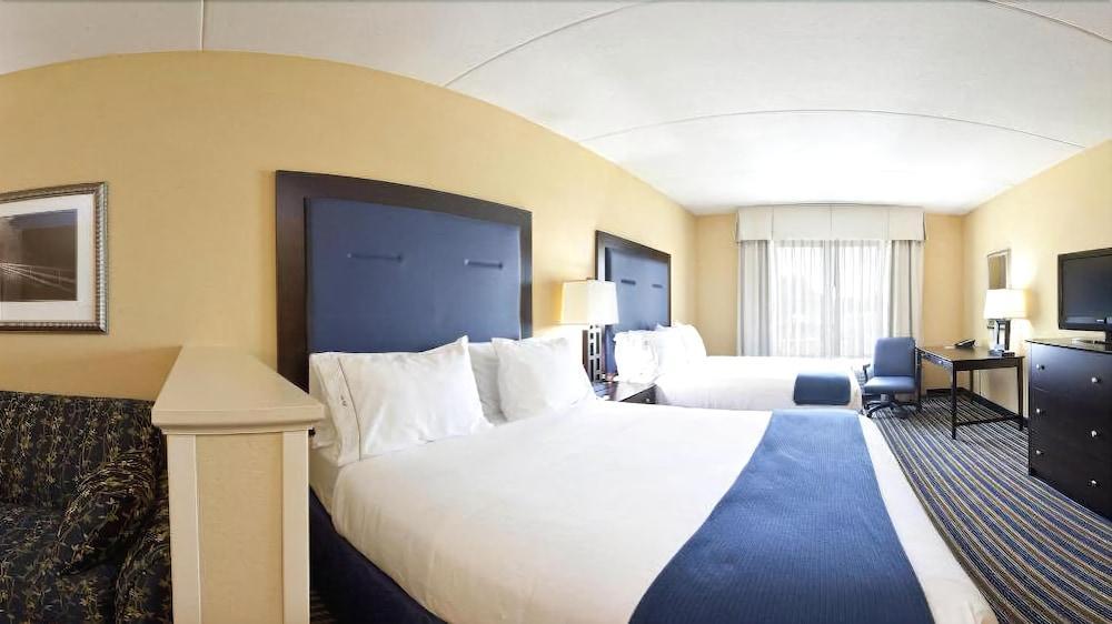 Holiday Inn Express & Suites Wilmington-Newark By Ihg Bagian luar foto