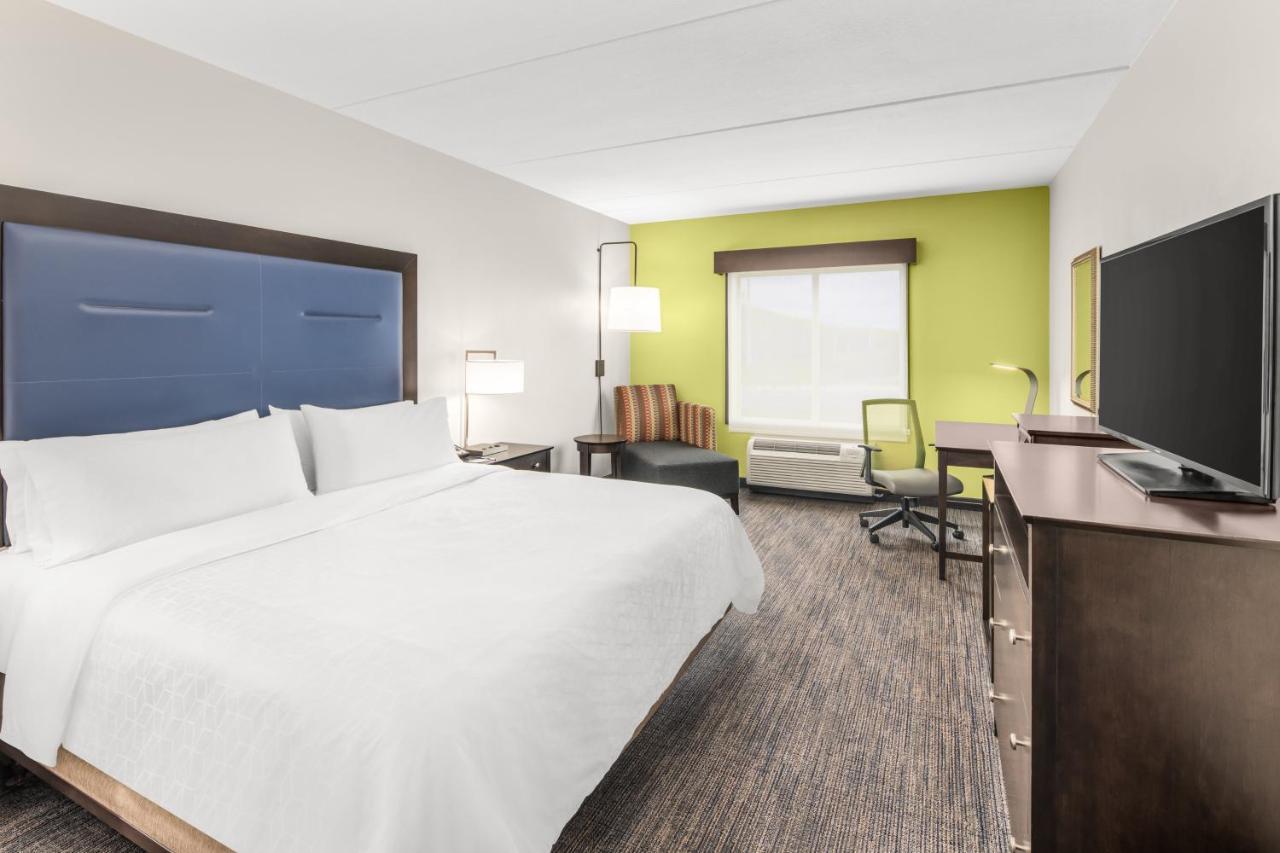 Holiday Inn Express & Suites Wilmington-Newark By Ihg Bagian luar foto