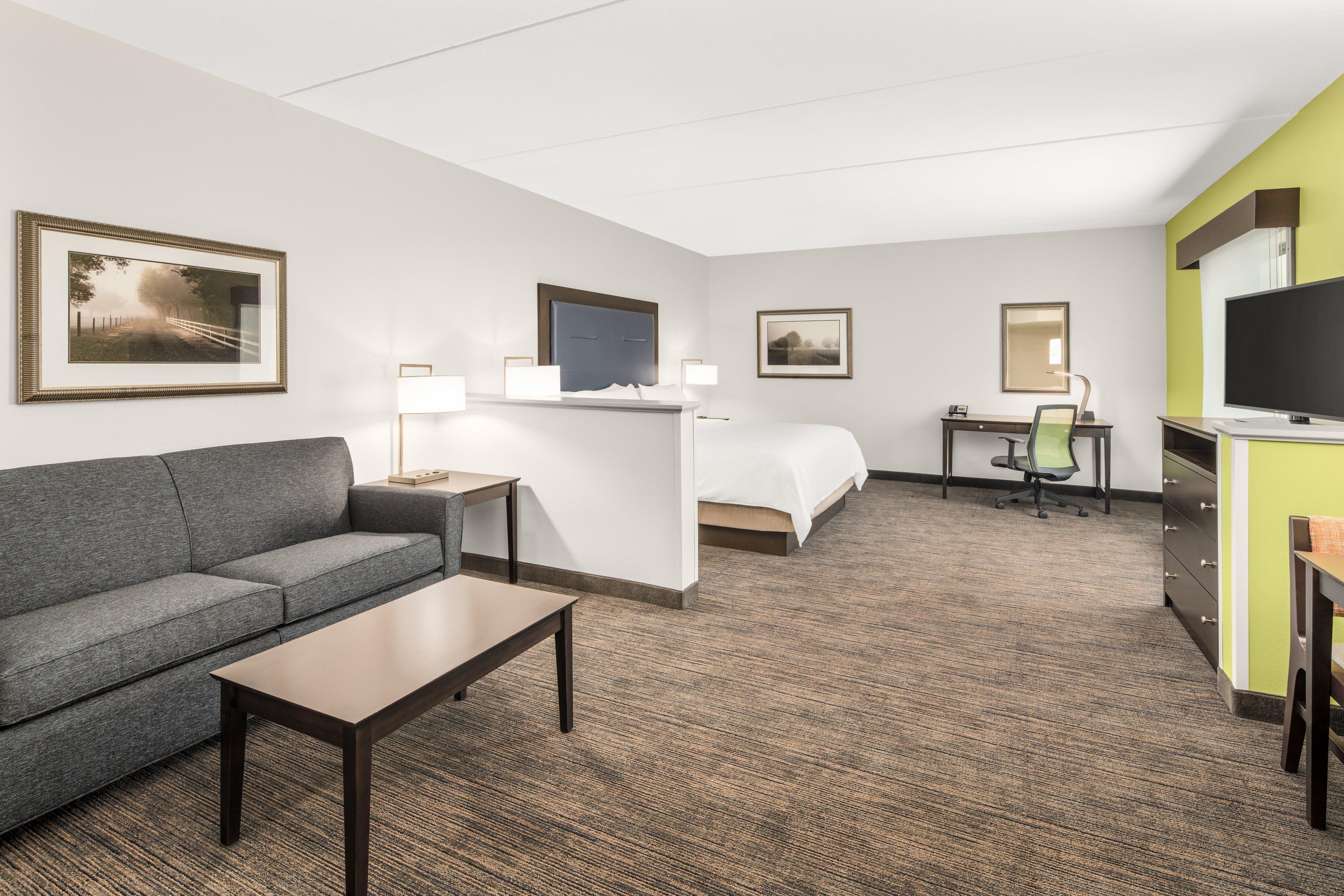 Holiday Inn Express & Suites Wilmington-Newark By Ihg Bagian luar foto