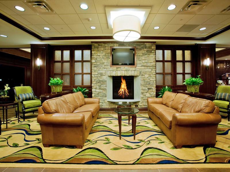 Holiday Inn Express & Suites Wilmington-Newark By Ihg Bagian luar foto
