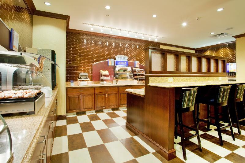 Holiday Inn Express & Suites Wilmington-Newark By Ihg Restoran foto